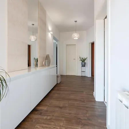 Iva Appartement Makarska