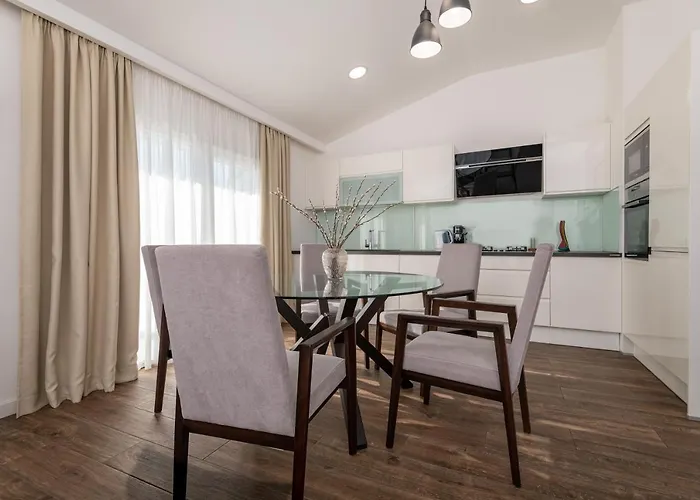 Apartment Iva *